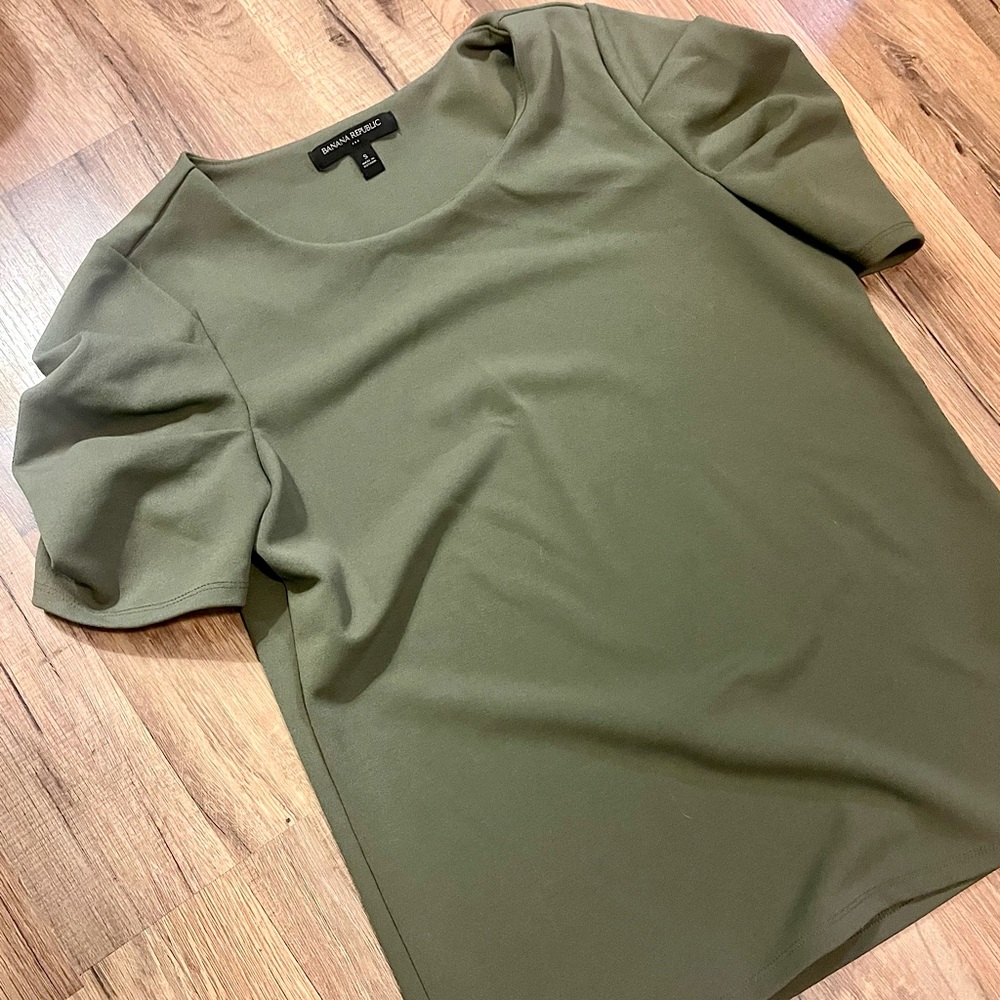 Banana Republic Short Sleeve Shirt | Dress Top